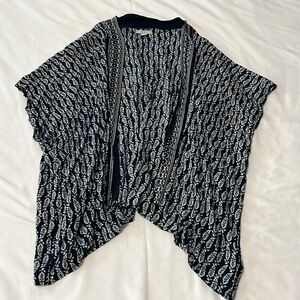 LOFT Navy/White Leaf Print Short Kimono